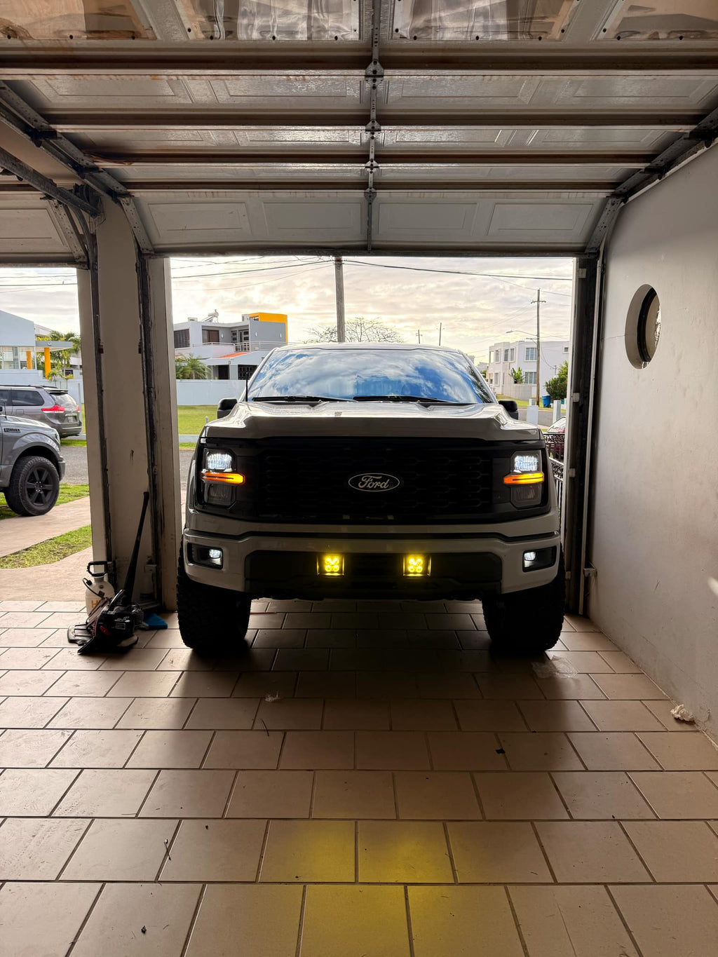 Axis Mounts 24+ F150 Mount (Fits F150s and Raptor with Modular Bumper) *Light Duty, 2 pod Max*