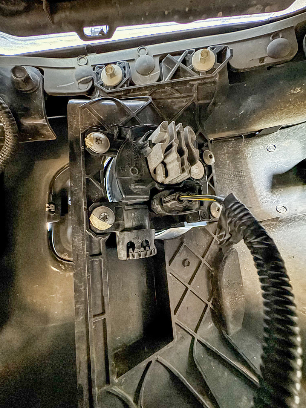 23+ Superduty Factory Foglight Replacement Mount (Diode Dynamics SSC2 2.0)