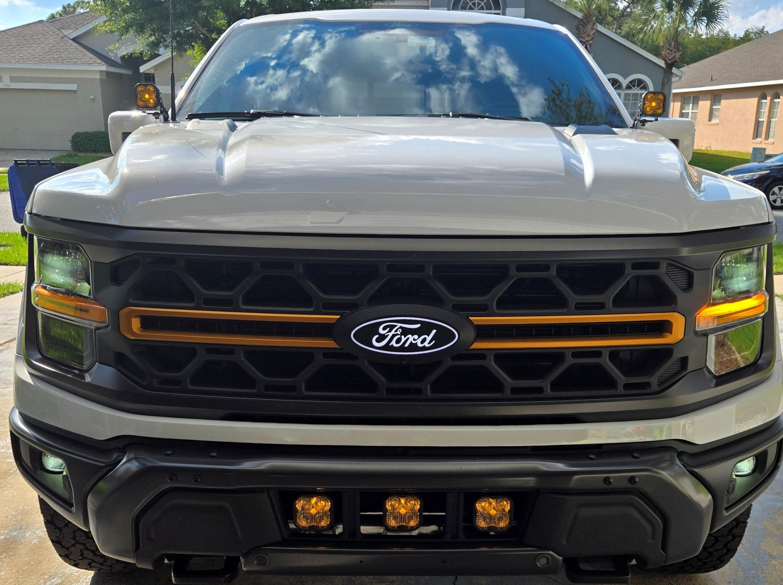 Axis Mounts 24+ F150 Mount (Fits F150s and Raptor with Modular Bumper)